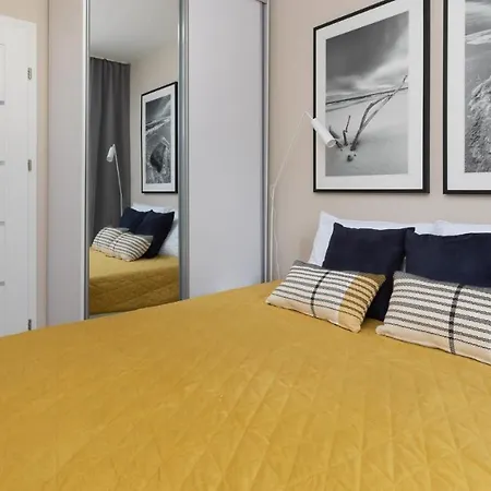 Lighthouse, Sun & Snow