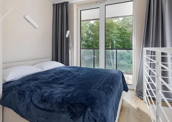 Lighthouse, Sun & Snow *