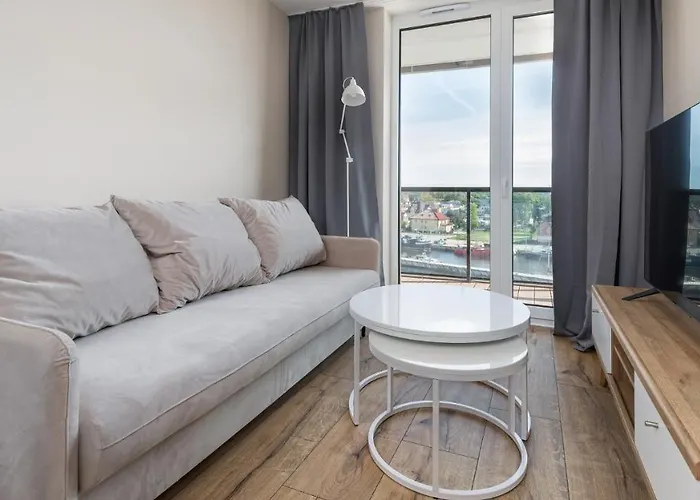 Lighthouse, Sun & Snow Apartment Mrzezyno