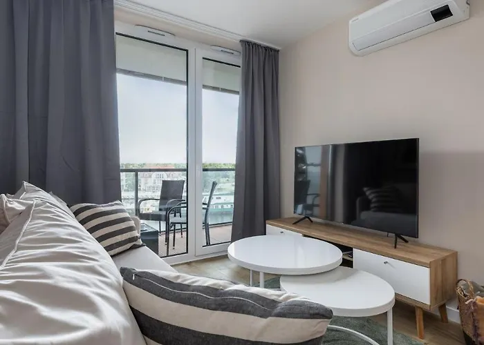 Lighthouse, Sun & Snow *